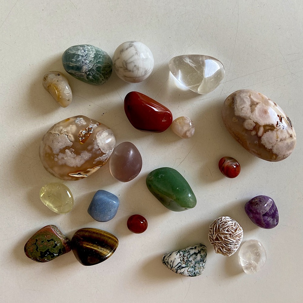 Assorted Crystal Rocks Bundle - Picture 3 of 6